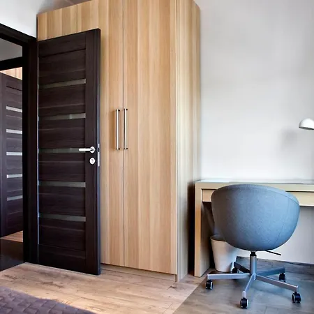 P&o Serviced Nowy Ursus *